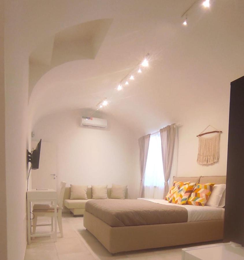 Bed and Breakfast L Antico Forno Bari Centro Storico Exterior foto
